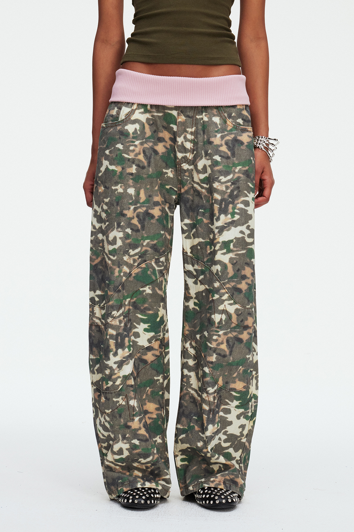 Maeghan Deconstruct Camouflage Jeans