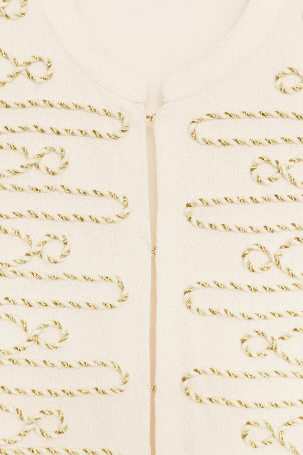 Magne Batwing Sleeve Napoleon Top