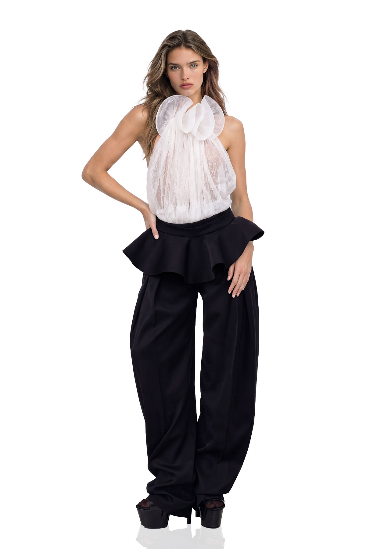 Magnhildr Ruffle Mesh Pants Set