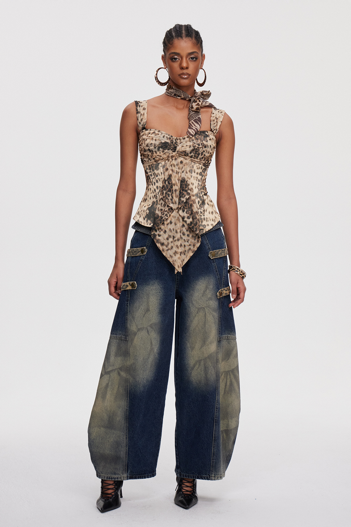 Mahihkan Leopard Baggy Jeans