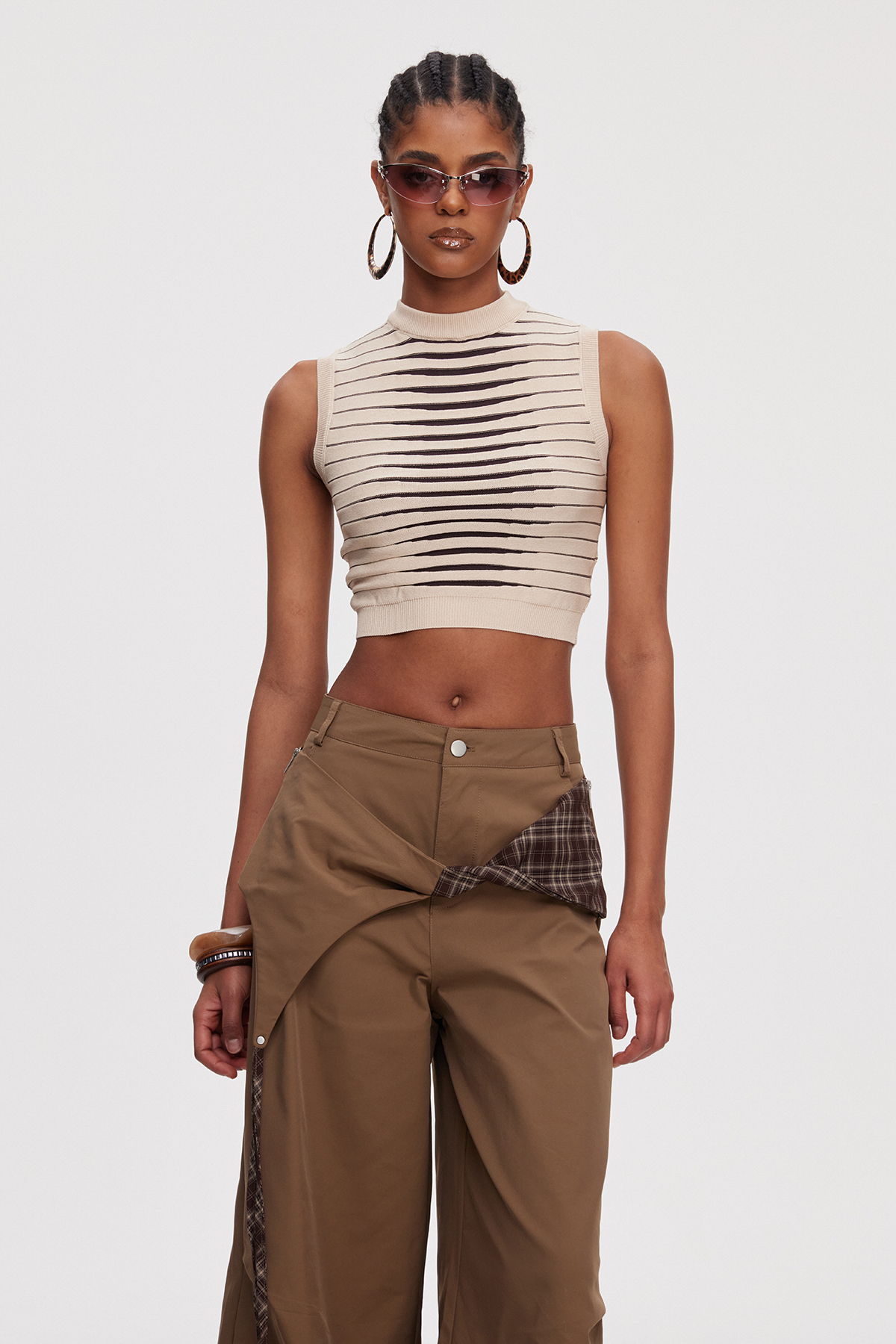 Mahina Sleeveless Knit Top In Apricot