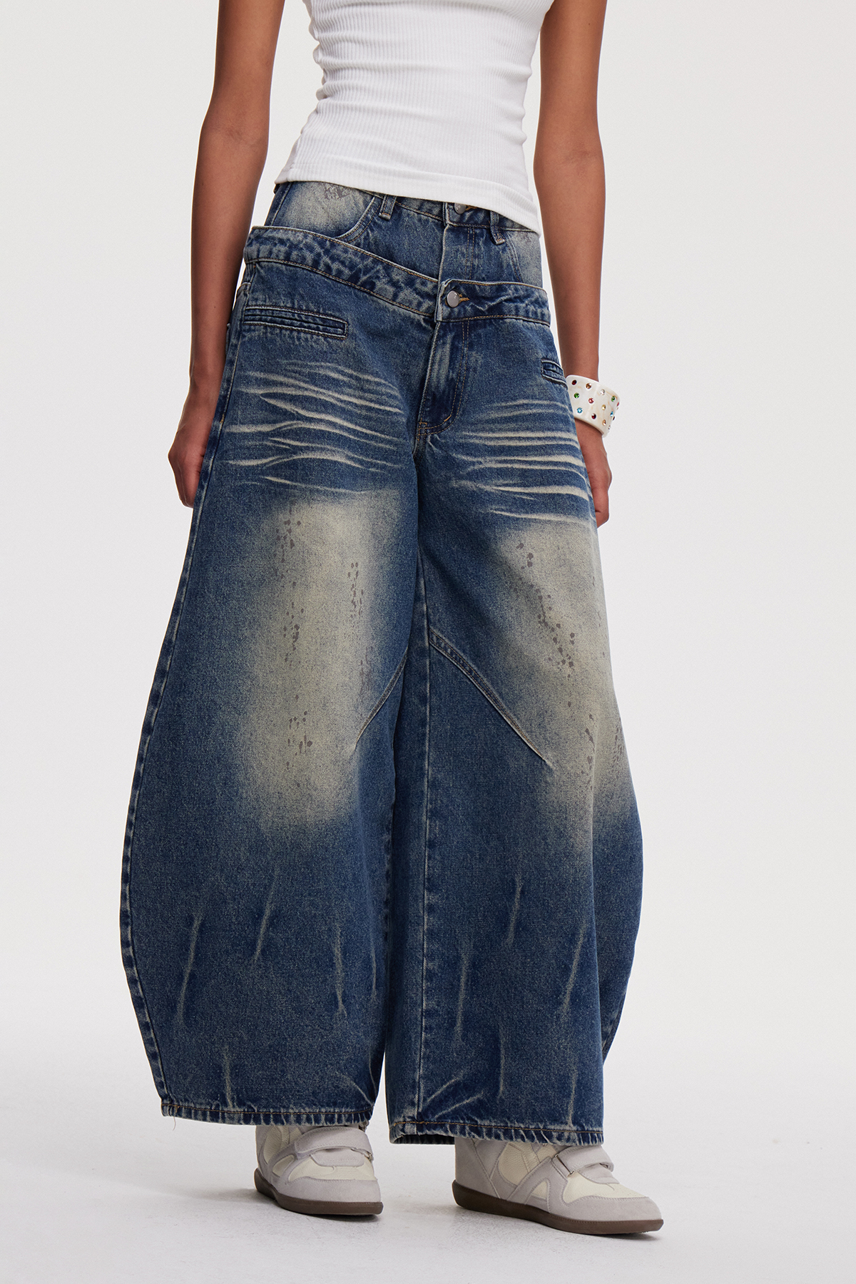 Mahira Deconstruct Baggy Jeans