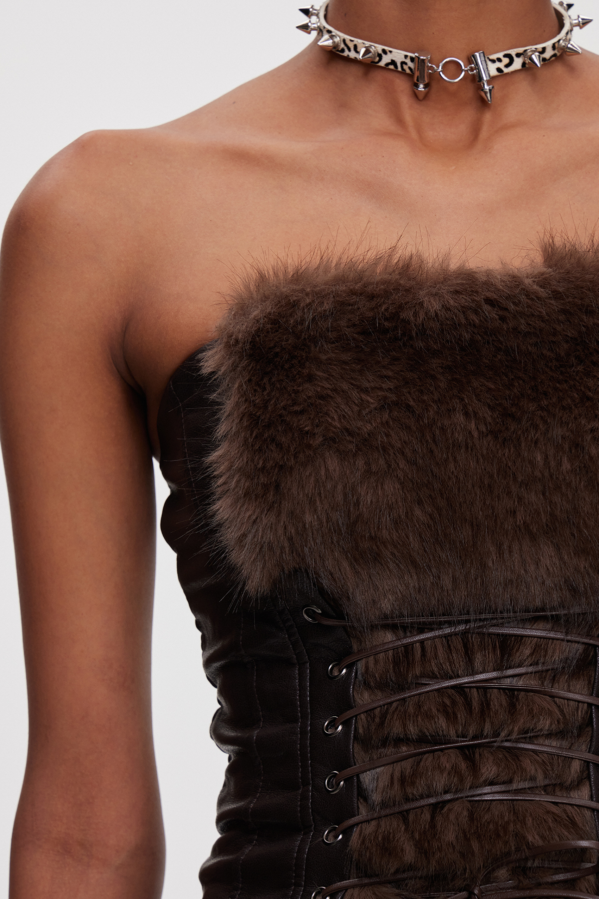 Mahometus Strapless Faux Fur Top