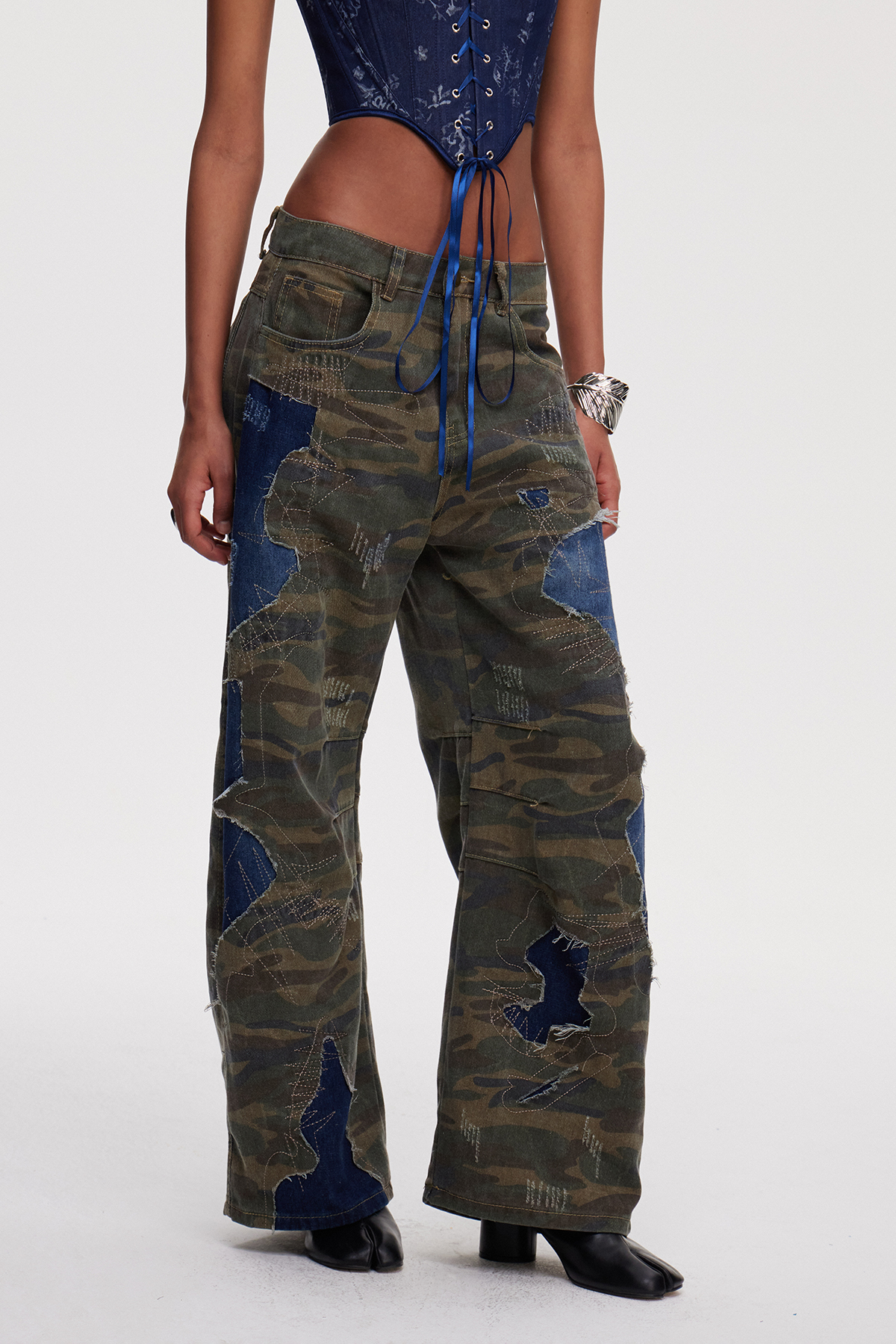 Mahtihildiz Deconstruct Camouflage Jeans