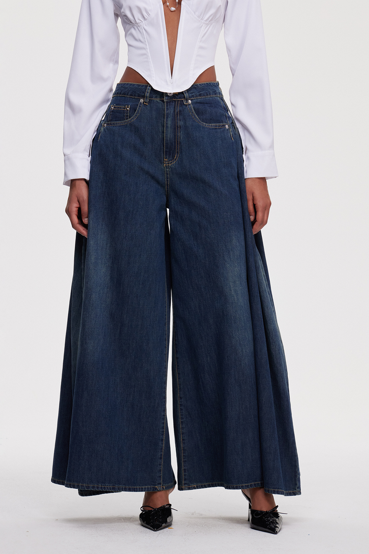 Mahvash Ruffle Jeans