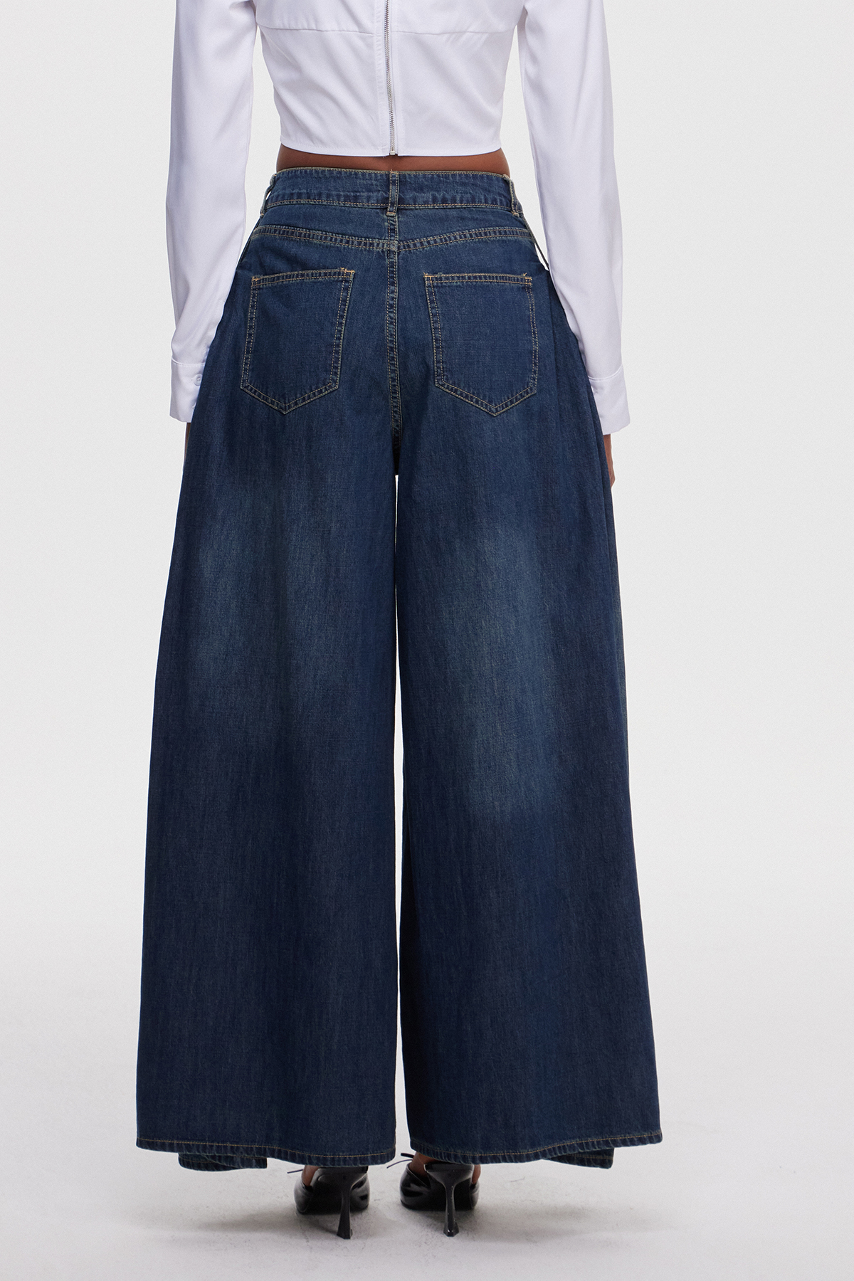 Mahvash Ruffle Jeans