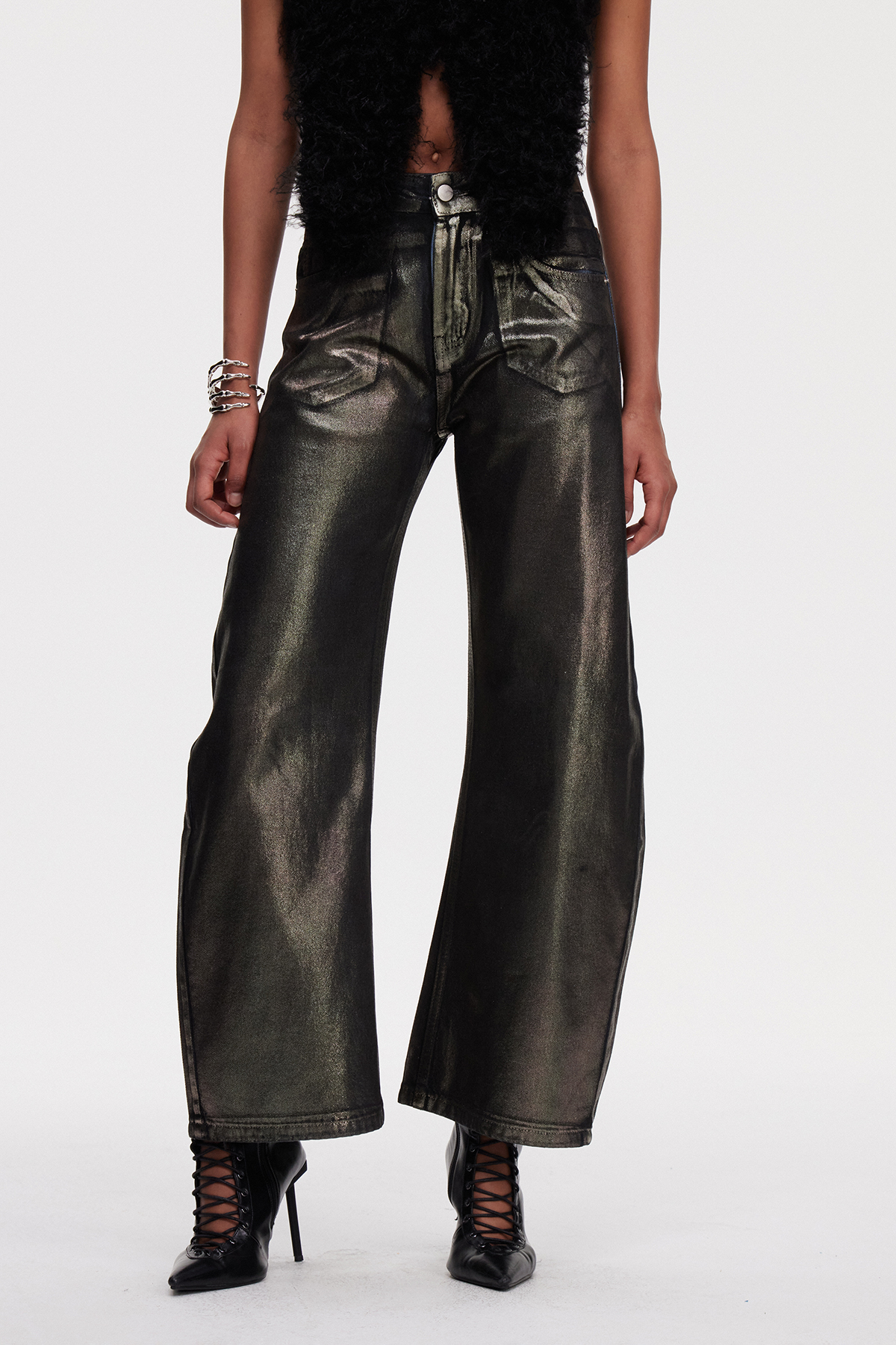 Mai Metallic Barrel Jeans