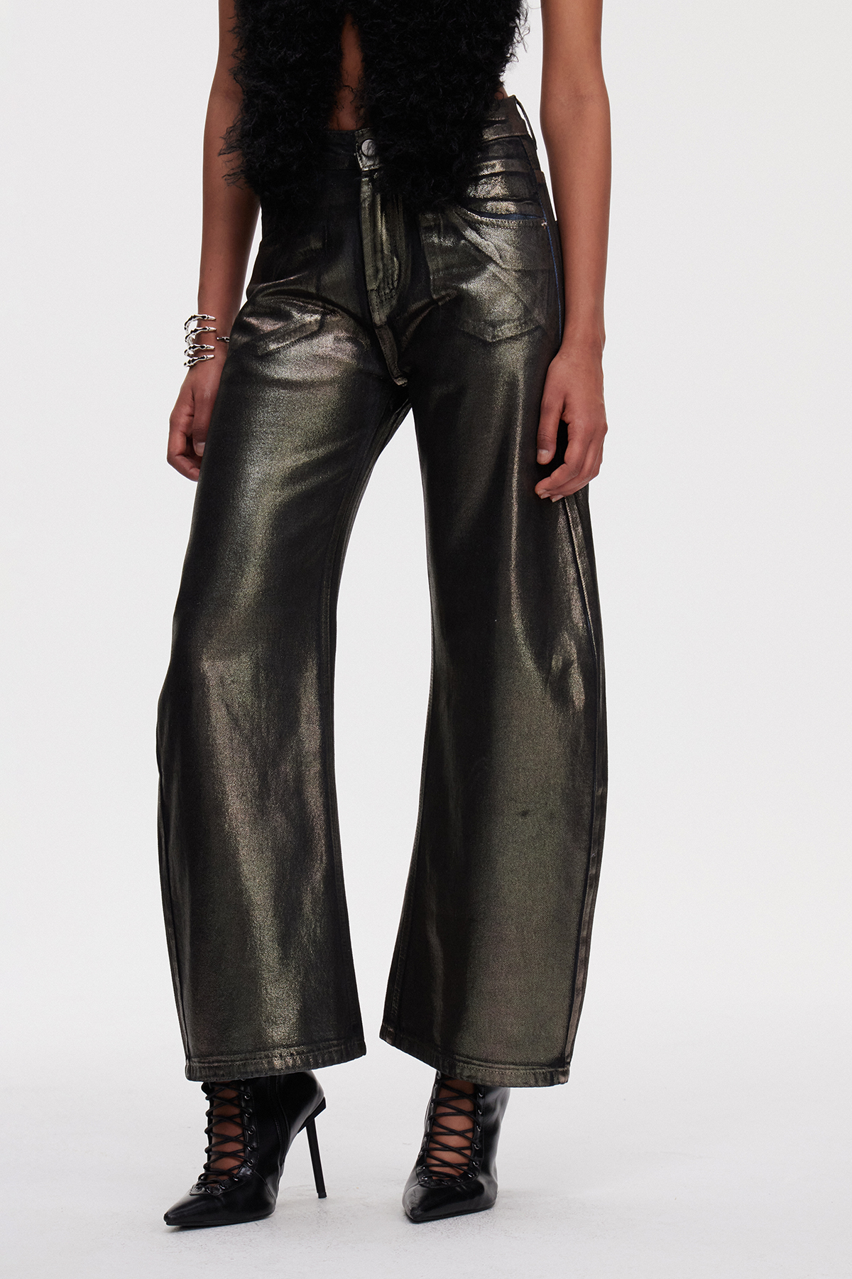 Mai Metallic Barrel Jeans