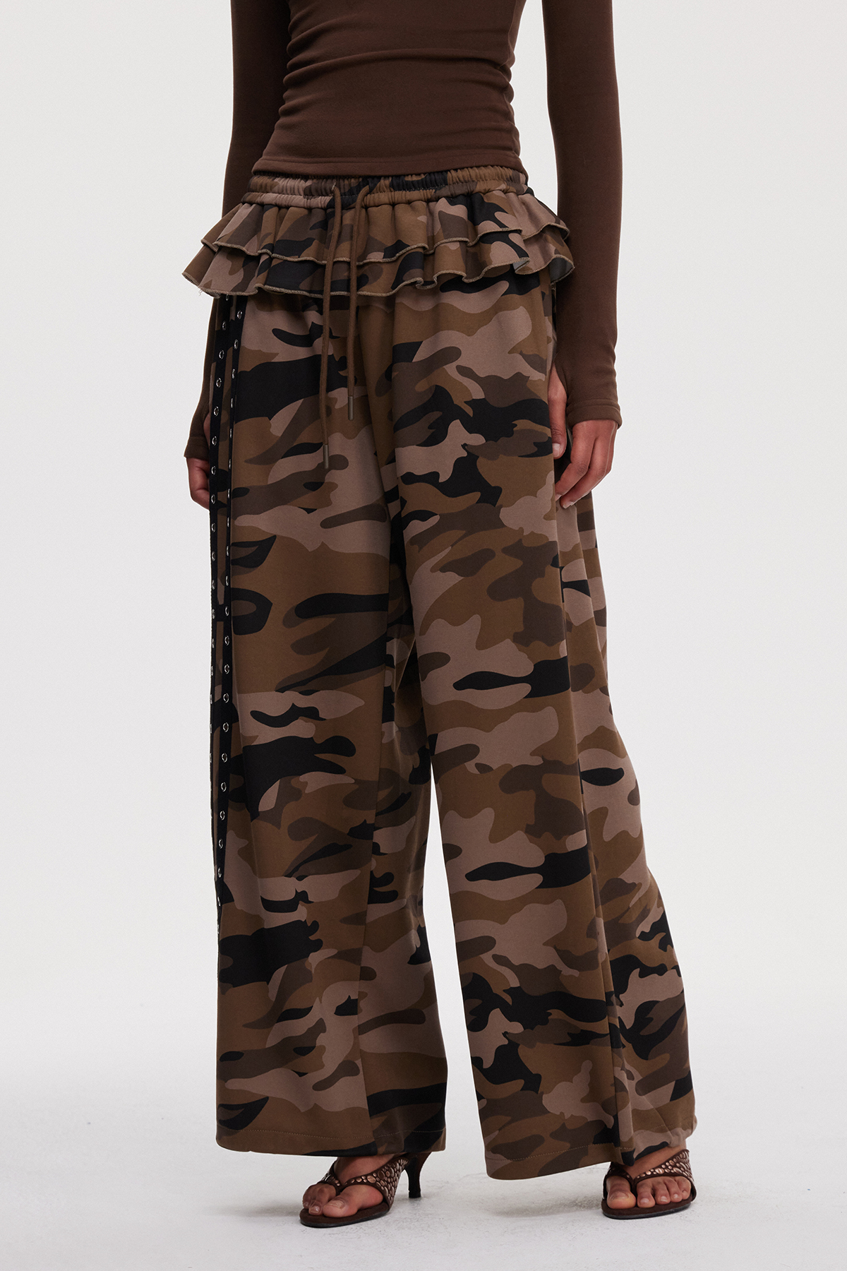 Maicol Camouflage Ruffle Pants