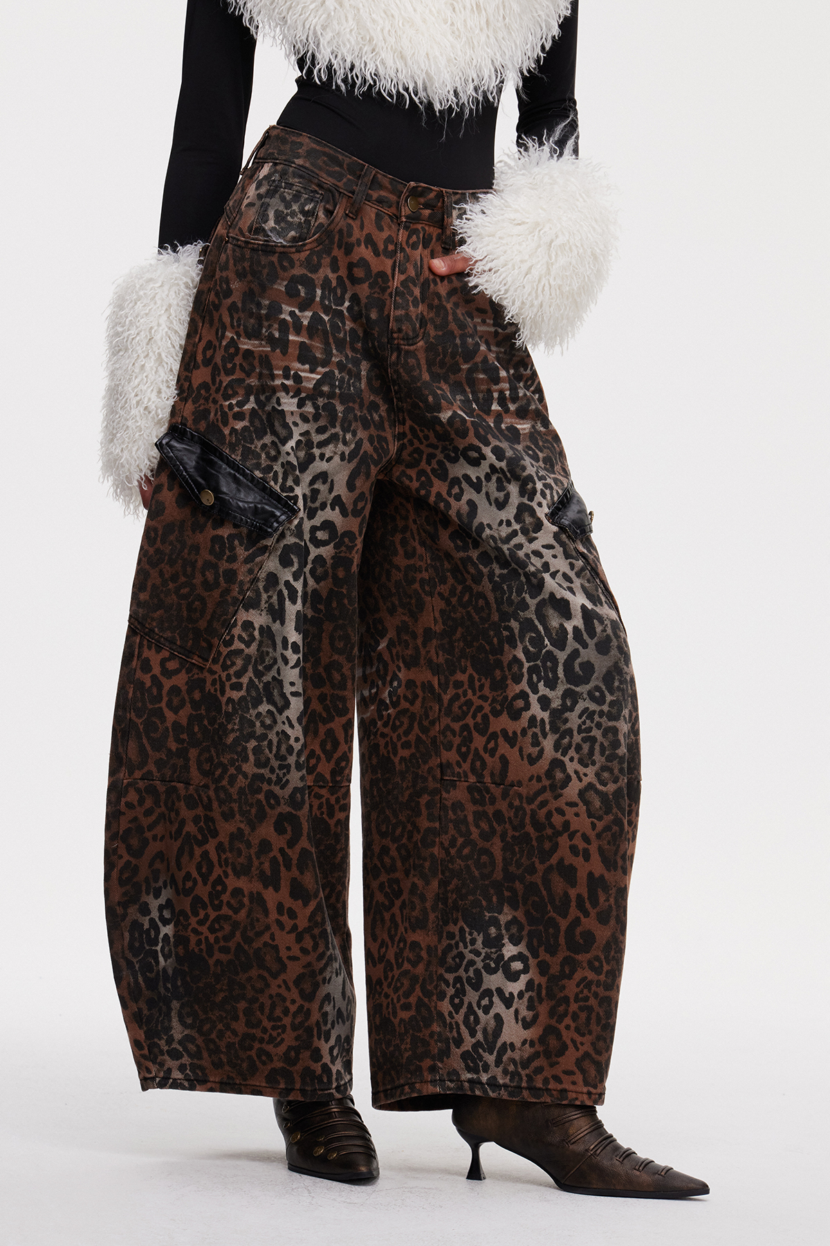 Maikel Leopard Tie Dye Jeans