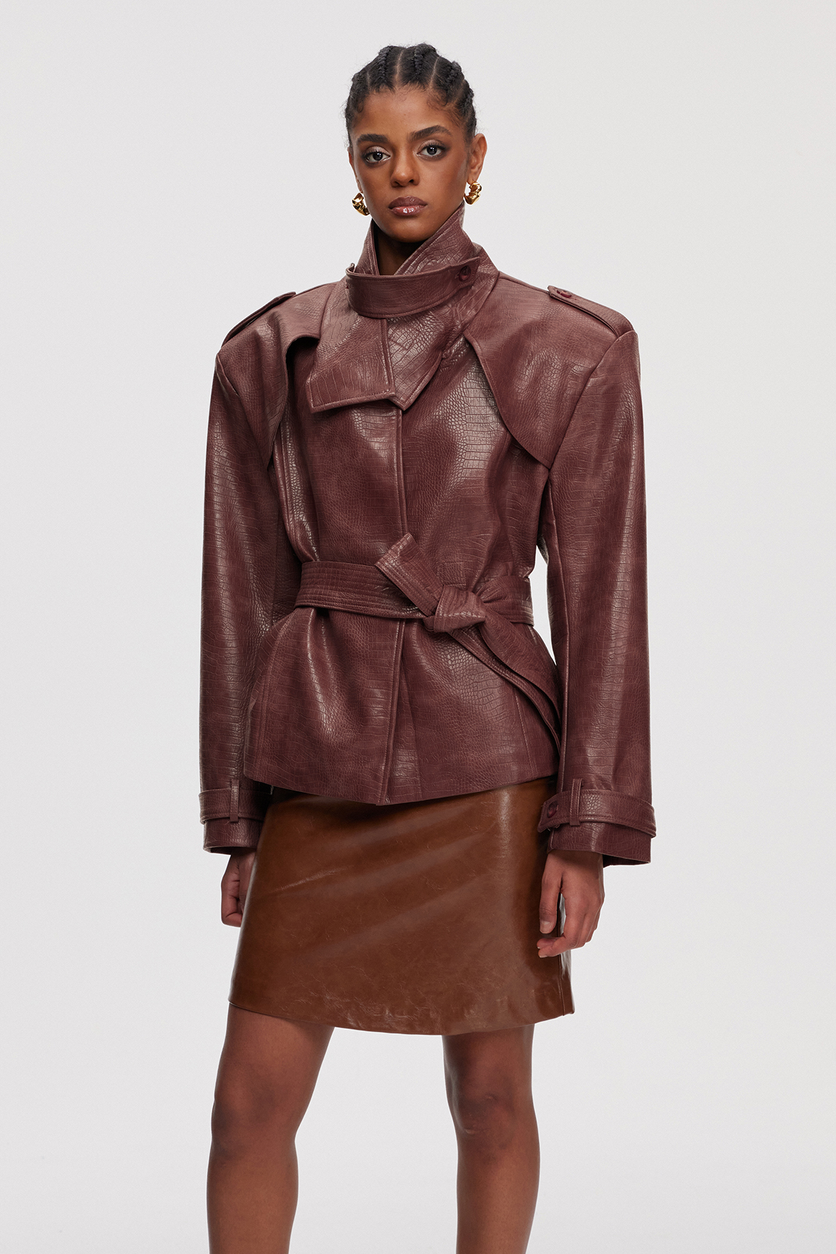 Mainio Leather Trench Coat In Red