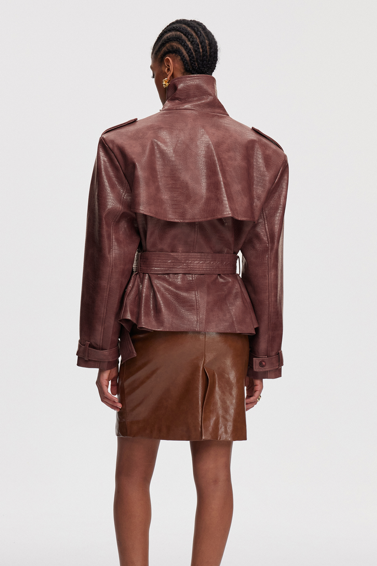 Mainio Leather Trench Coat In Red