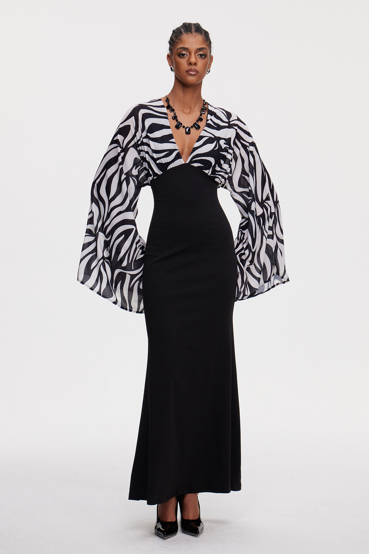 Mairwen Bell Sleeve Zebra Print Maxi Dress