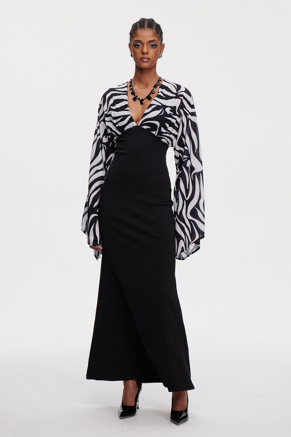 Mairwen Bell Sleeve Zebra Print Maxi Dress