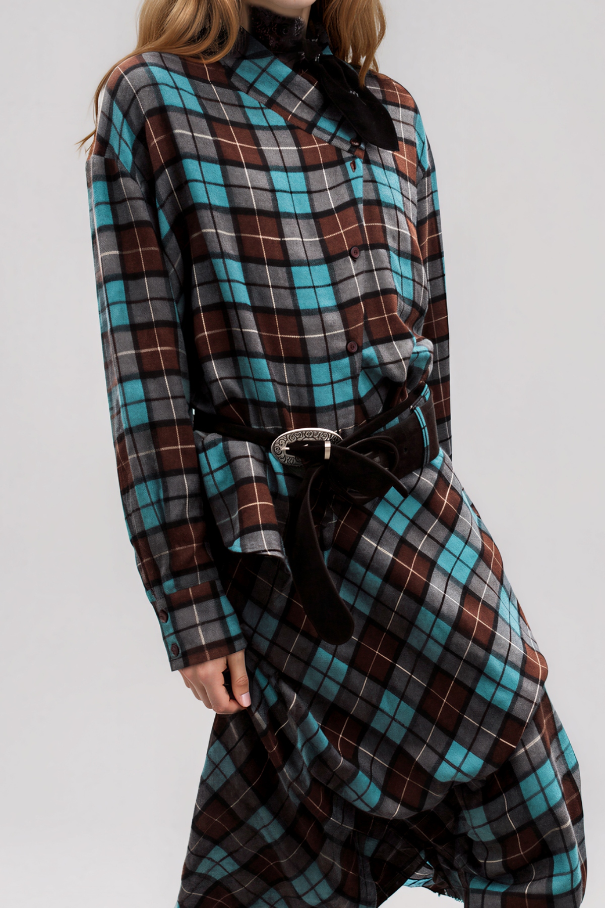 Naime Asymmetric Grid Skirt Set