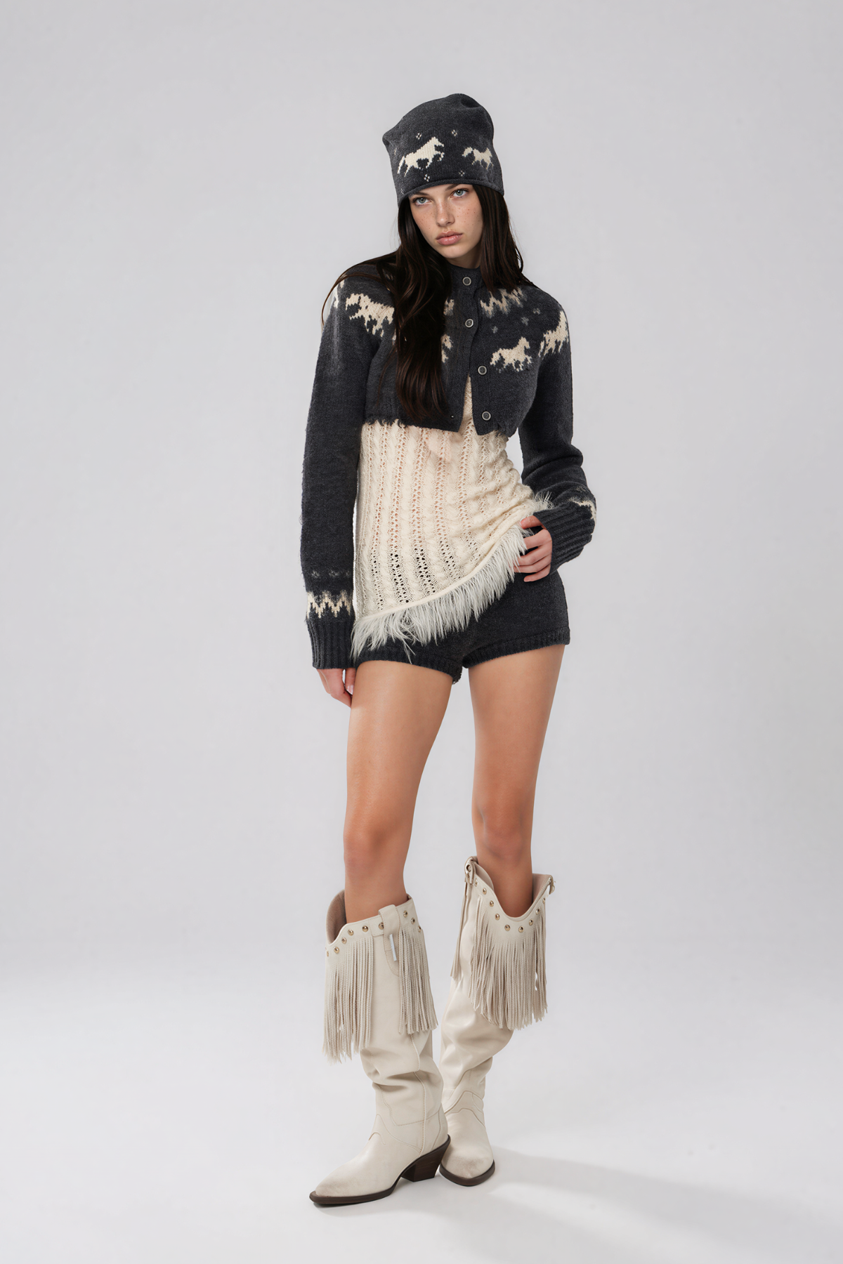 Nalu Crop Knit Shorts Set In Grey