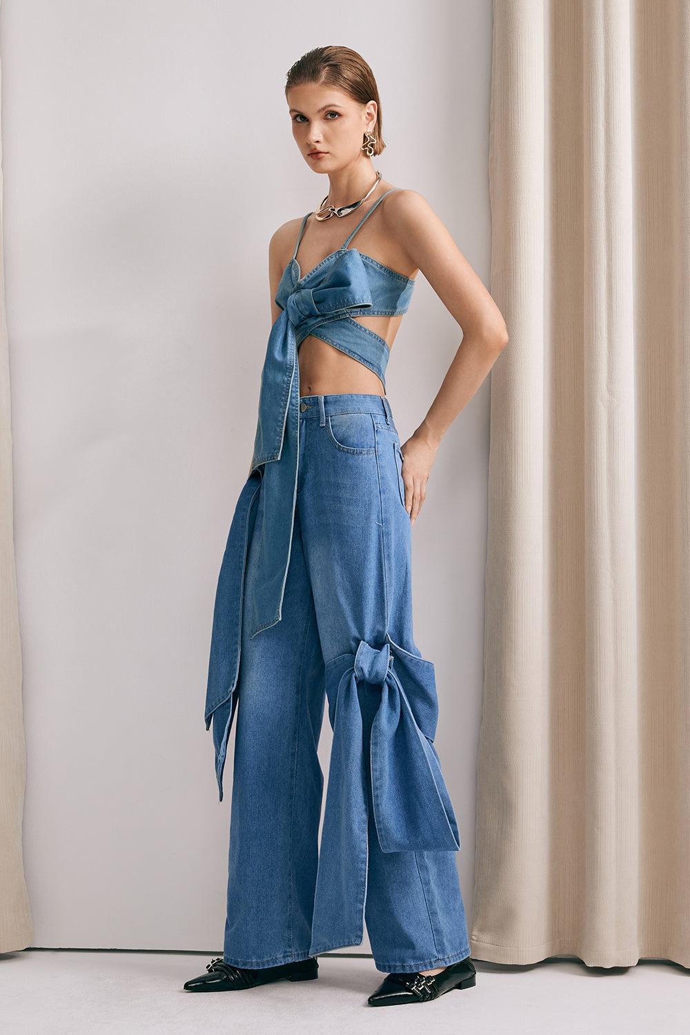 Nyla High Rise Bow Straight Jeans – Innovare Denim