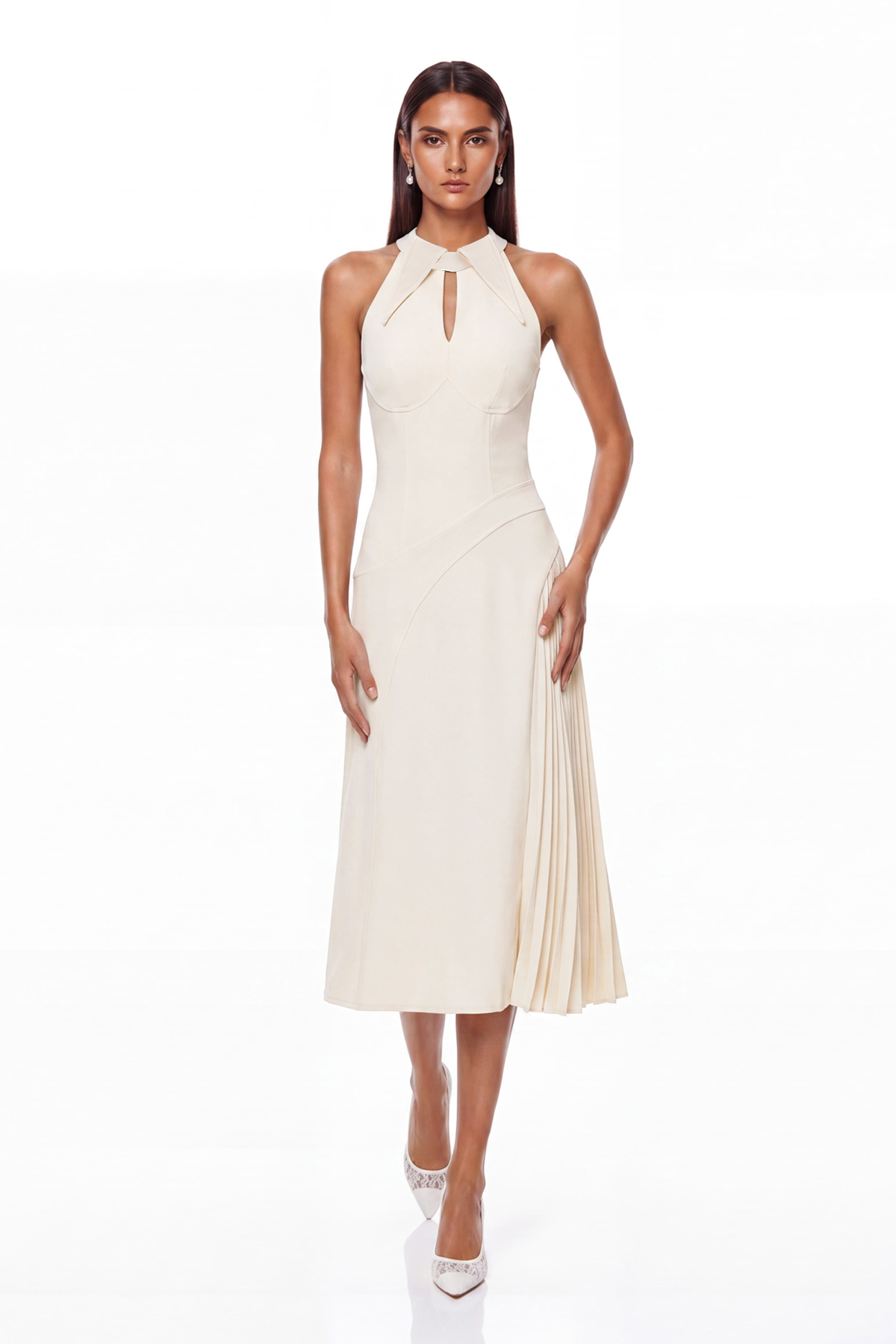Zion Sleeveless Ruch Deconstruct  Maxi Dress In White