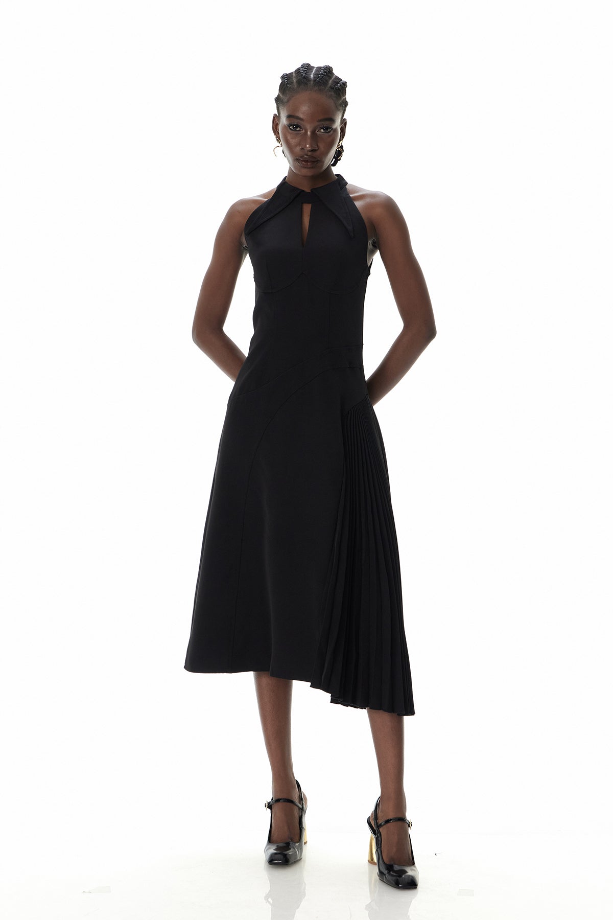Zion Sleeveless Ruch Deconstruct  Maxi Dress In Black