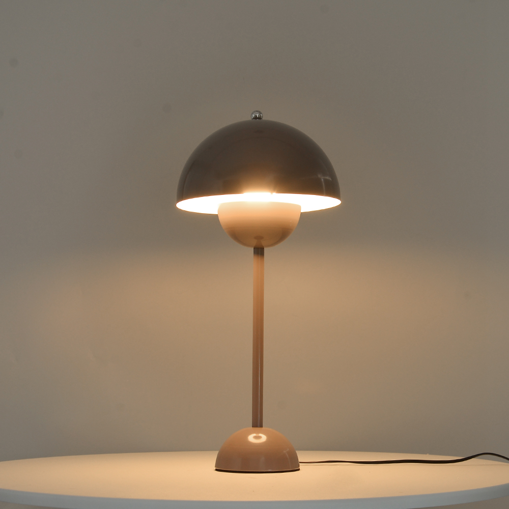 Danish Retro Flower Bud Table Lamp Nordic Style Plug In Bedroom Bedside Lighting