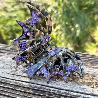 Night elf-style hair clip