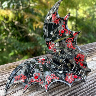 Night elf-style hair clip