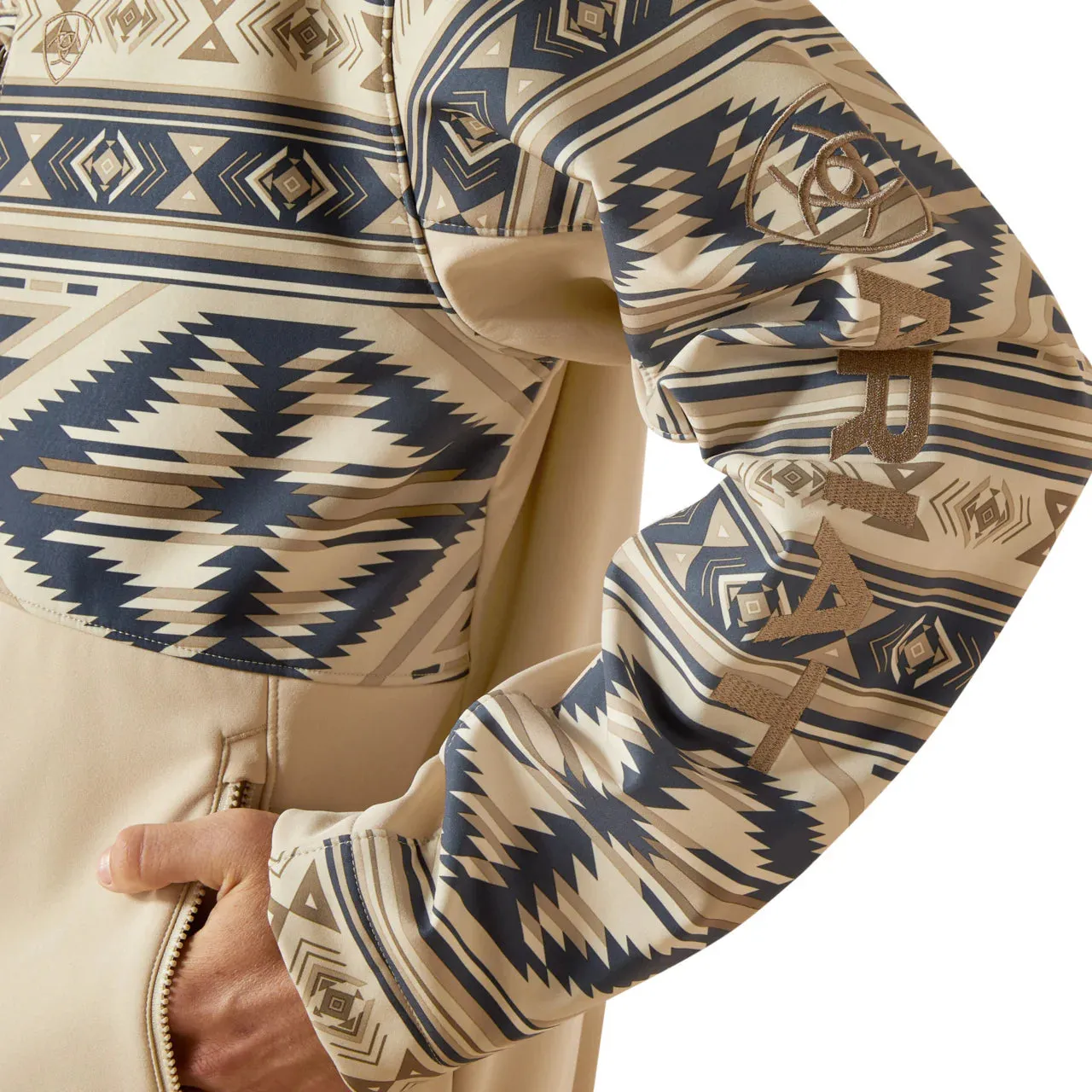 Southwest Print Men‘s Softshell Jacket in White Pepper