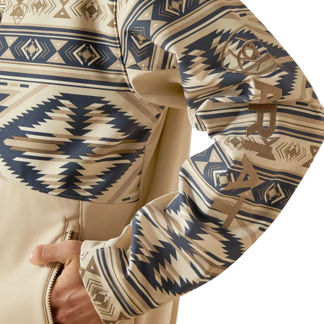 Southwest Print Men‘s Softshell Jacket in White Pepper