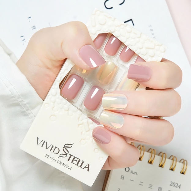 【1セット600円】穿戴ネイル 全20デザイン／1款30枚入り（12サイズ）