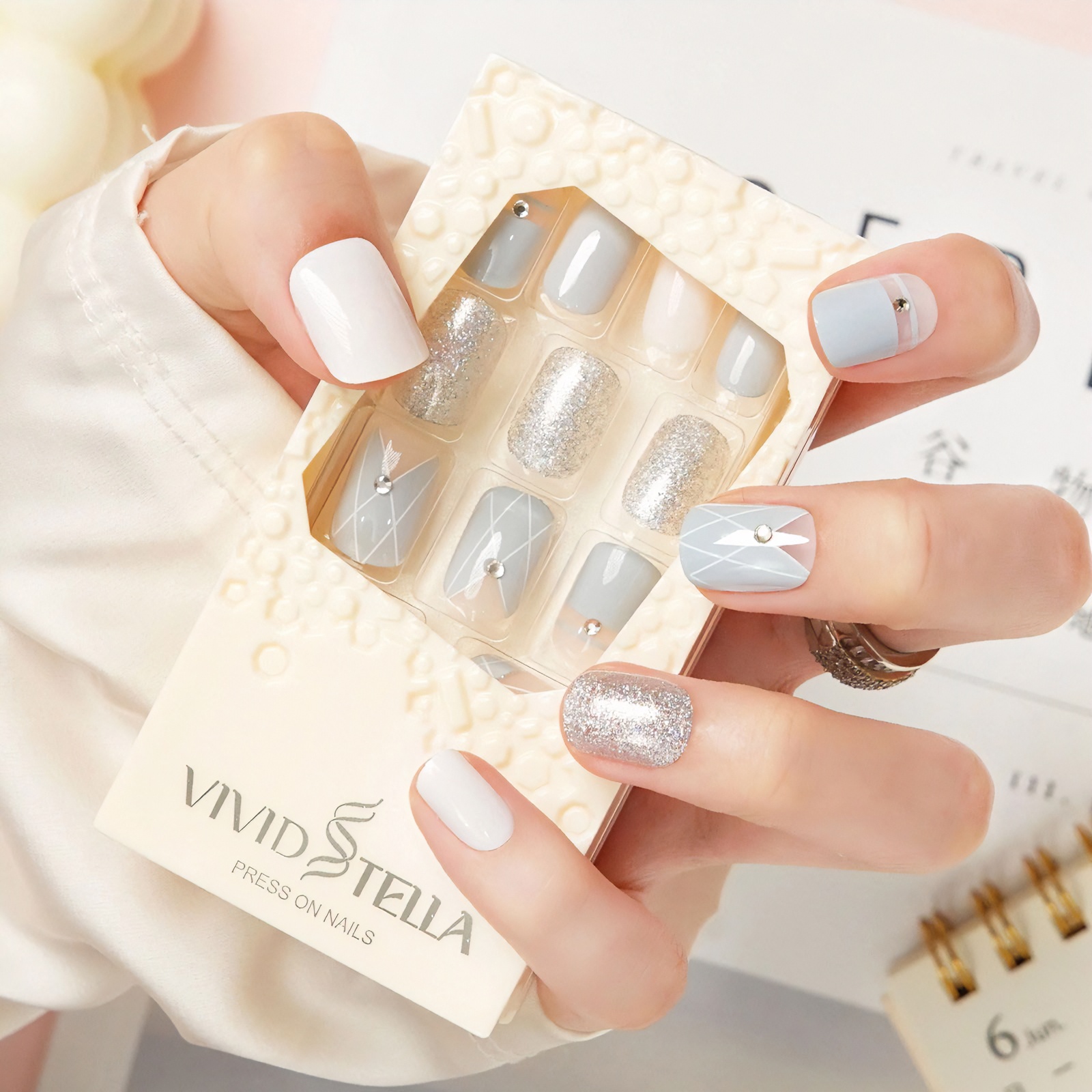 【1セット600円】穿戴ネイル 全20デザイン／1款30枚入り（12サイズ）