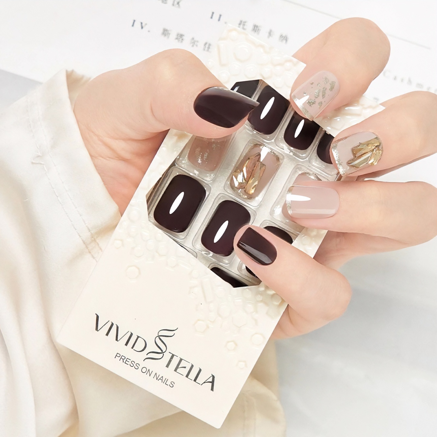 【1セット600円】穿戴ネイル 全20デザイン／1款30枚入り（12サイズ）