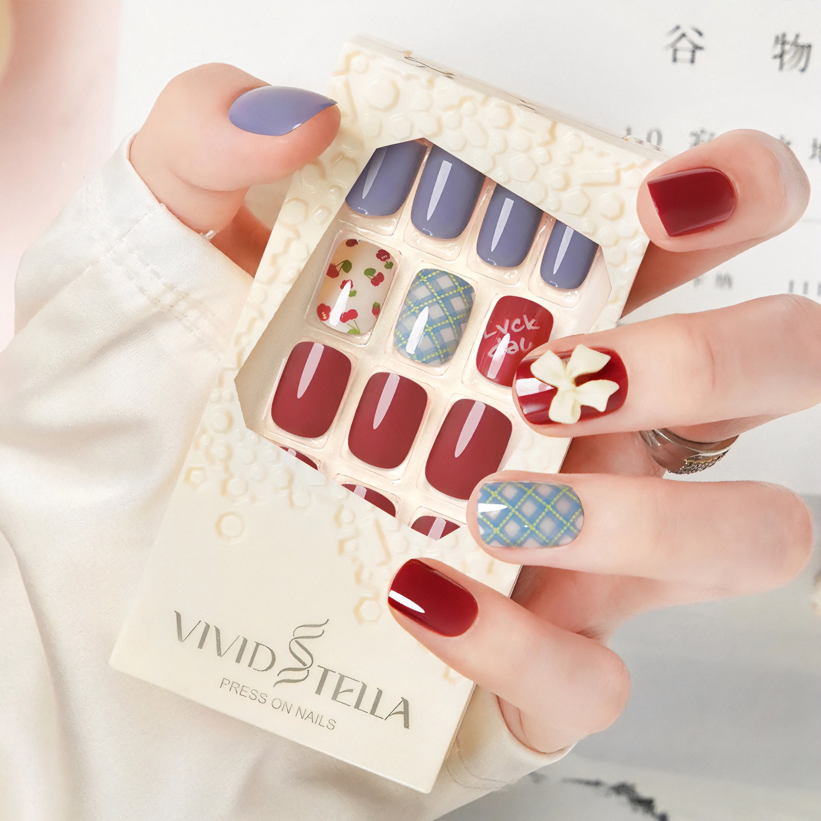 【1セット600円】穿戴ネイル 全20デザイン／1款30枚入り（12サイズ）