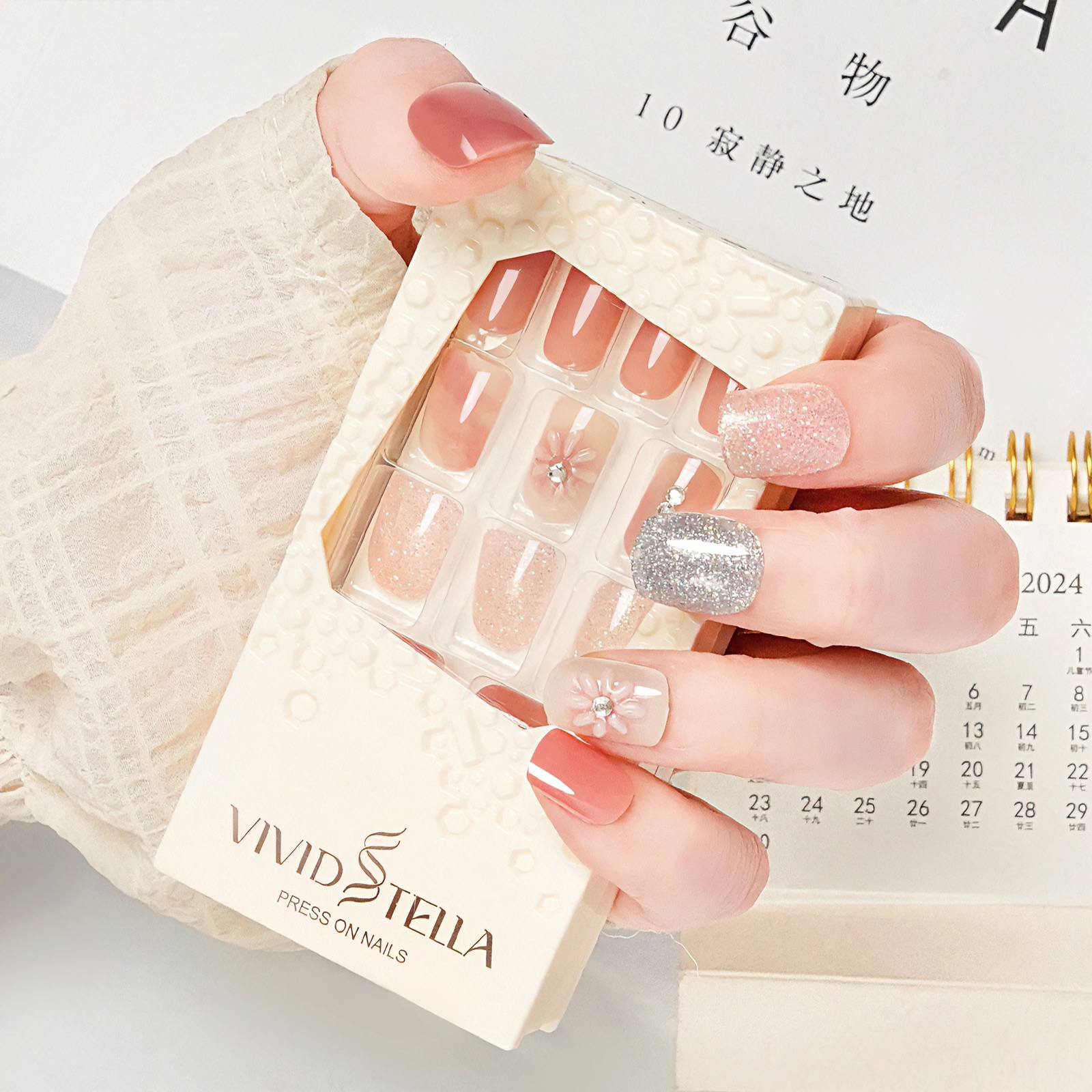 【1セット600円】穿戴ネイル 全20デザイン／1款30枚入り（12サイズ）