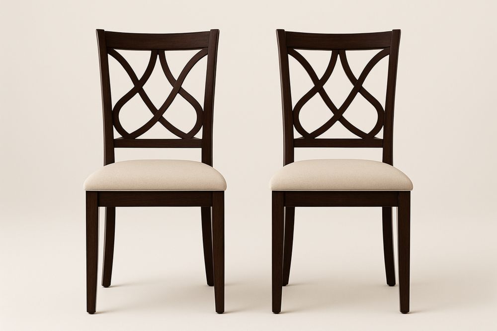 Sæt af 2 træstole med krydsryglæn og lyse sæder-Decosuave