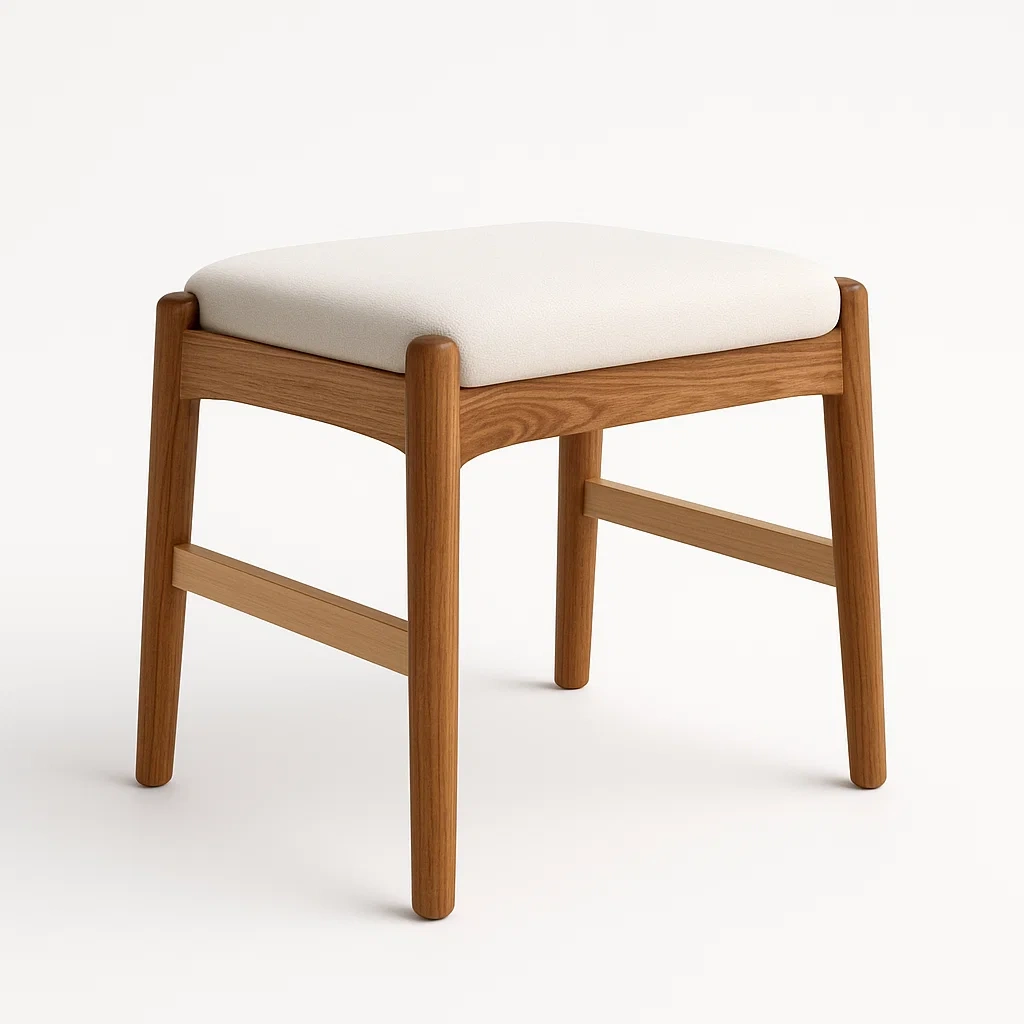 Pallar i trä med vit sits av bomullstyg