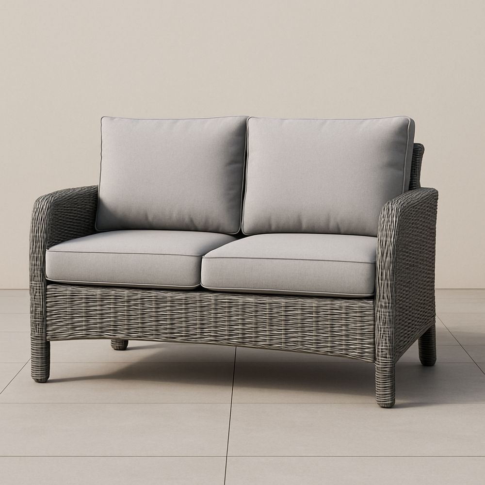 To-personers sofa i grå rattan med polyesterhynder-decovivapt