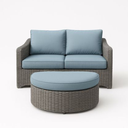 Havemøbelsæt i polypropylen med 2-personers sofa og ottoman i lyseblå-decovivapt