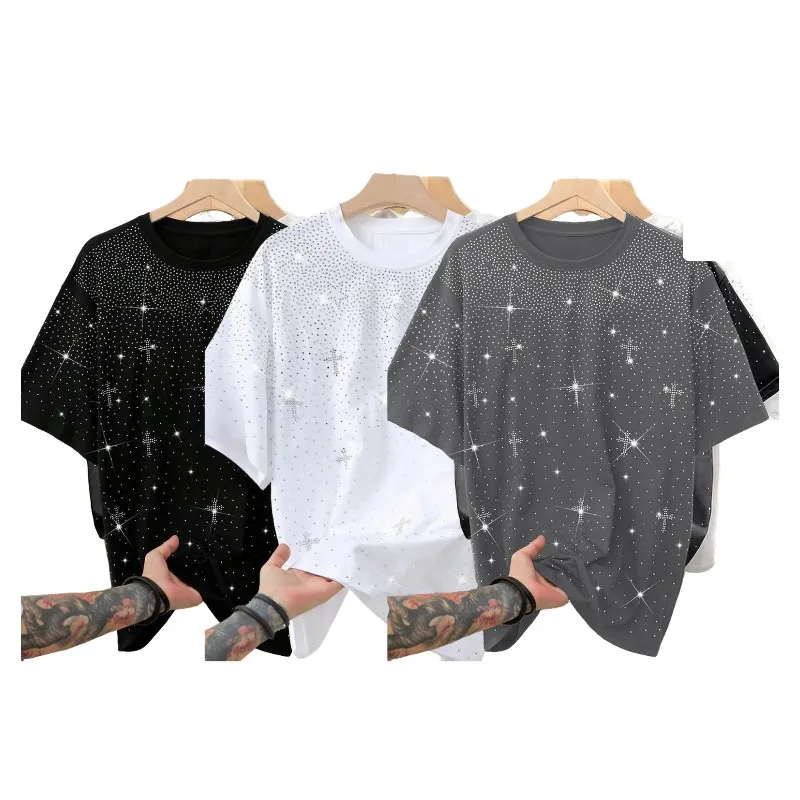 Unisex Rhinestone Cross Pattern T-Shirt