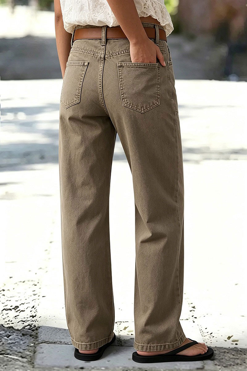 Straight-leg pants styling