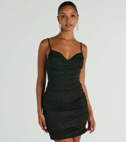 Keep it classic with the Elsa Glitter V-Neck Party Dress, a feed-worthy pick from Windsor's black homecoming dress collection made to stop their scroll from pictures to the dance floor.