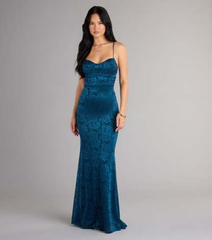 Feel polished and confident in the Haisley Open Back Floral Lace Mermaid Dress, a prom dress designed with luxe fabric and modern detail that shows off your vibe.