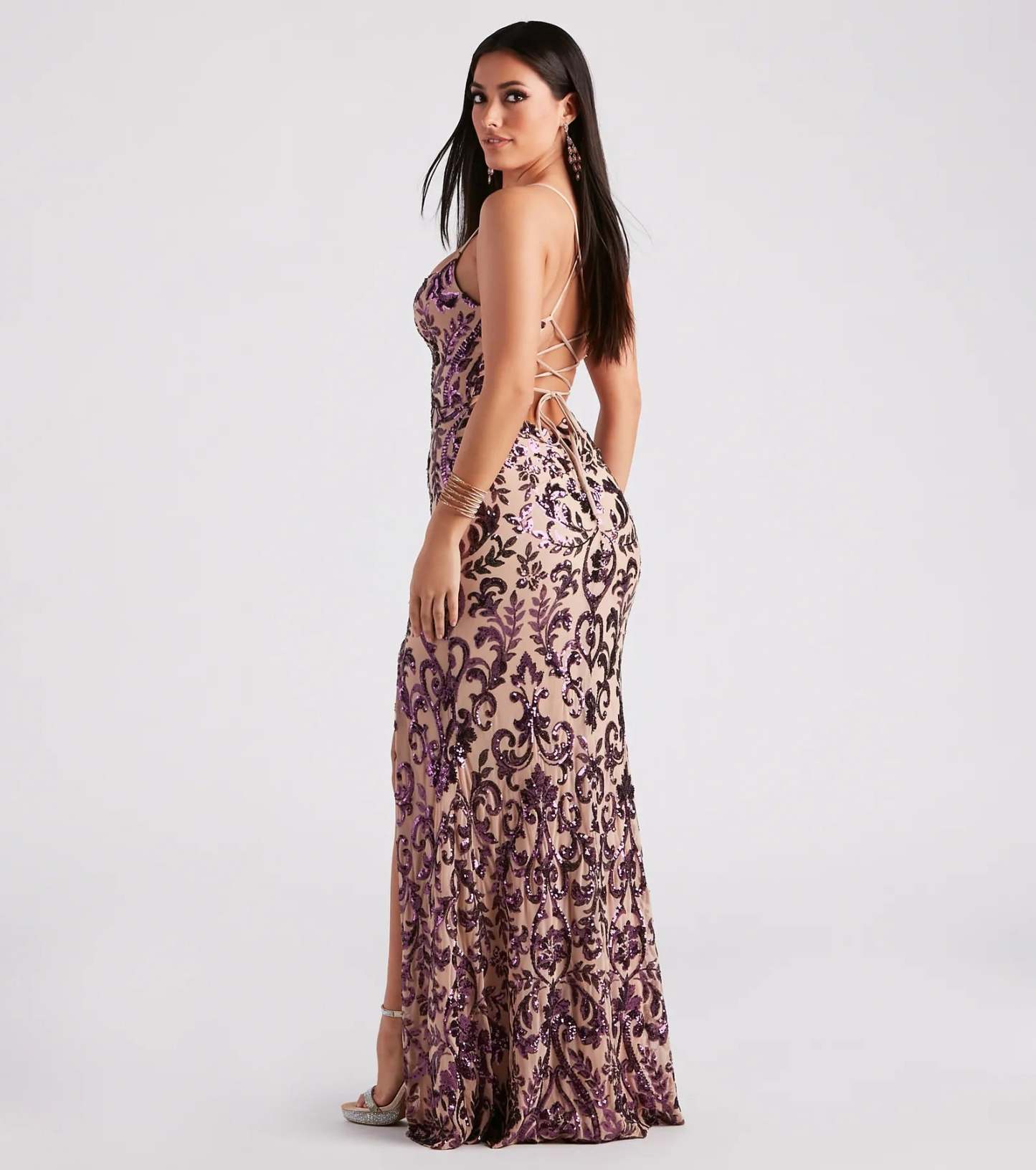 Own your moment in the Lori Formal Sequin Lace-Up Long Dressin plum, a standout 2026 Prom Dress that captures all the glam and energy of the night.