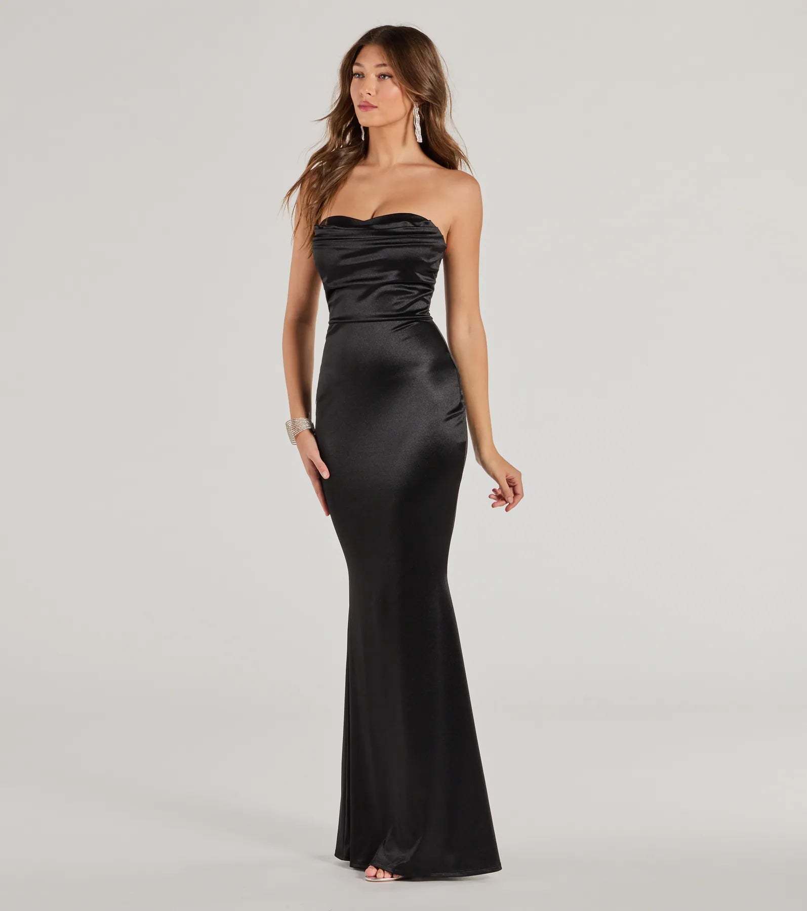 Whether it's the color or silhouette of the Priscilla Formal Satin Strapless Mermaid Dress, this black bridesmaid dress is a gorgeous pick for a maid-of-honor or to create a bridal party look ready to celebrate!