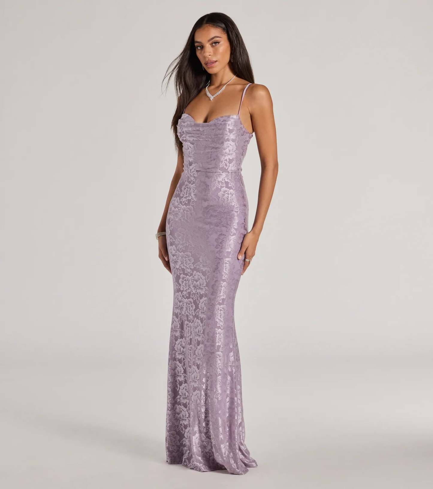 Celebrate in style with the Haisley Open Back Floral Lace Mermaid Dress, a purple holiday dresses standout that brings bold, festive flair and a party-ready look.