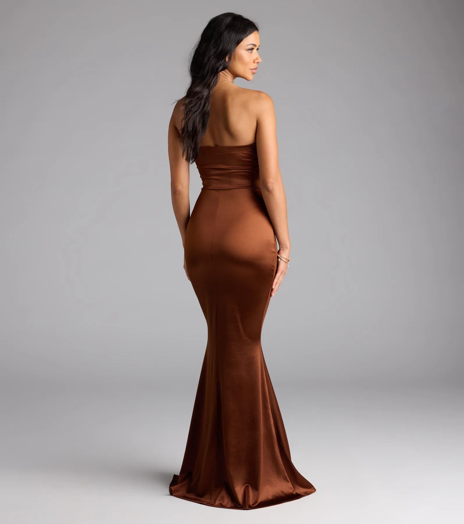 Own the spotlight in the Priscilla Formal Satin Strapless Mermaid Dress, a brown formal dress crafted to deliver luxe style for formal weddings, military balls, or Prom 2026.