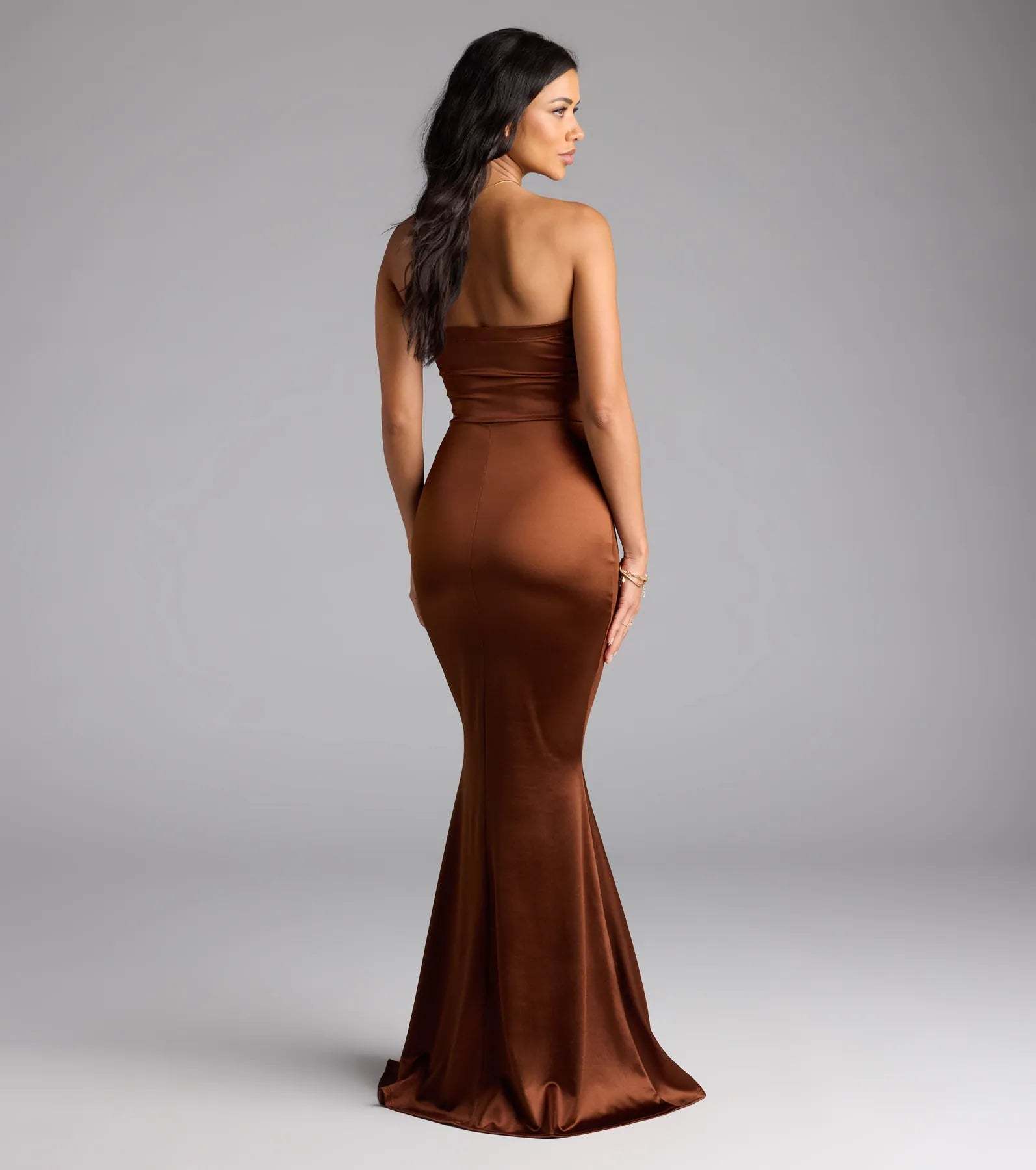 Own the spotlight in the Priscilla Formal Satin Strapless Mermaid Dress, a brown formal dress crafted to deliver luxe style for formal weddings, military balls, or Prom 2026.