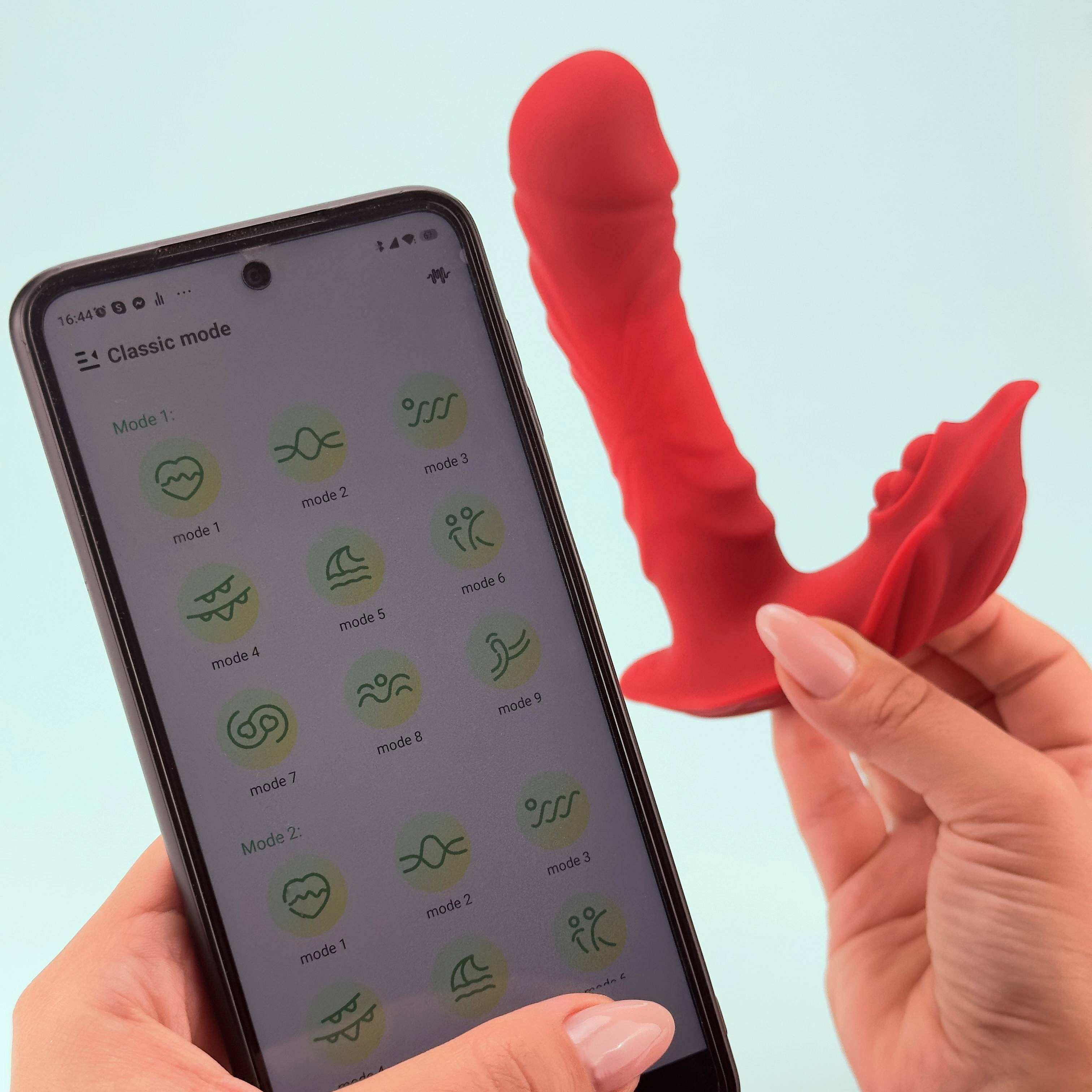 Connection Dolce Wearable Thrusting Vibrator product image 2