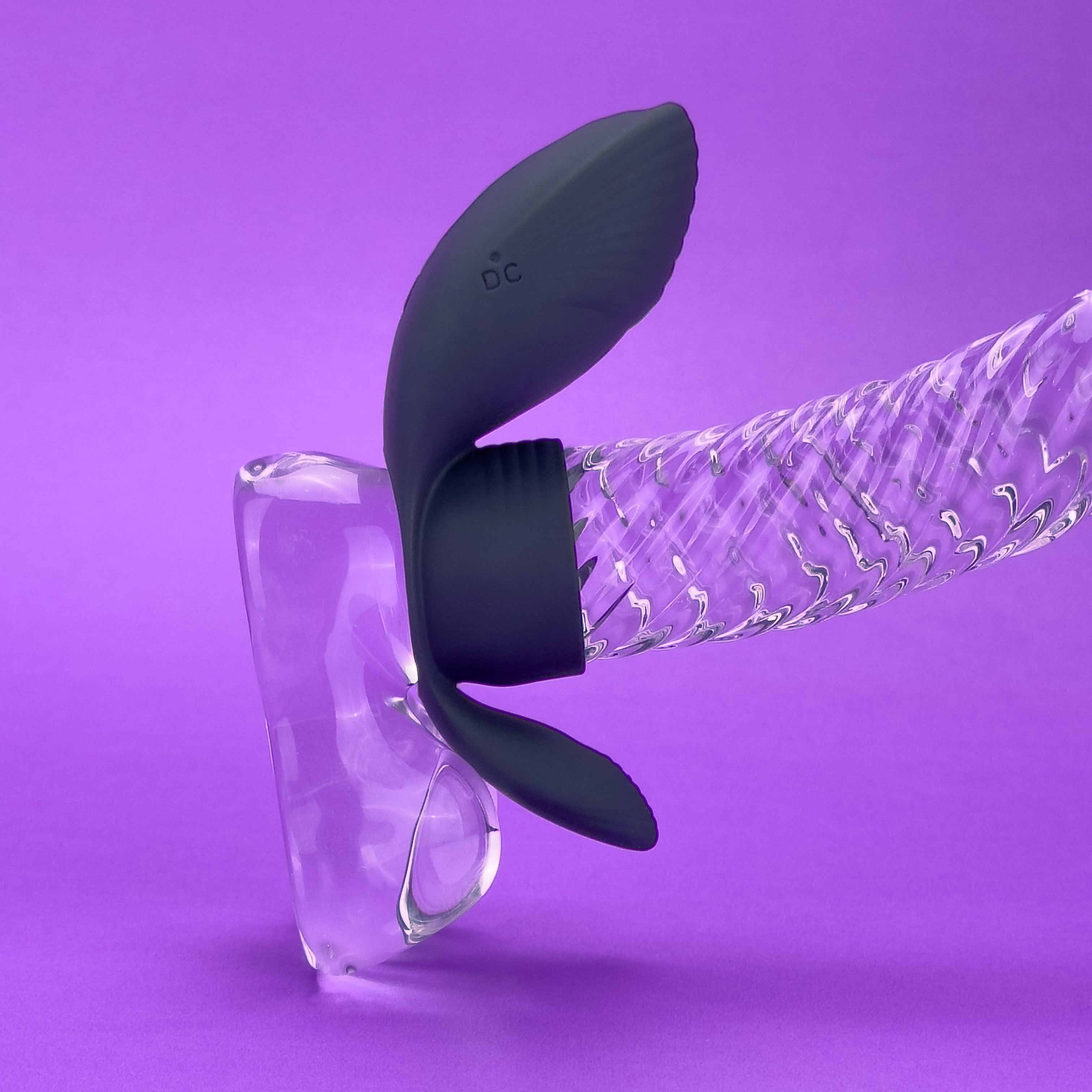 Yes! Love Ring Perineum Vibrating Cock Ring product image 1