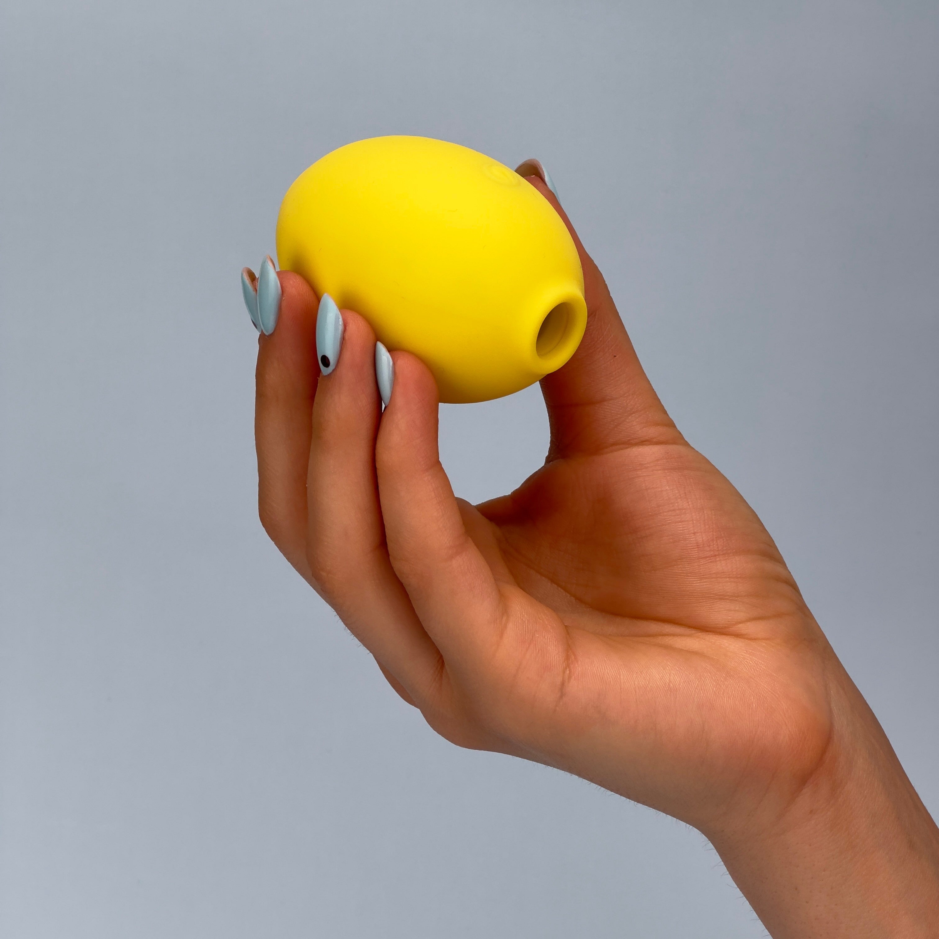 Naughty Lemon Clit Sucker product image 3