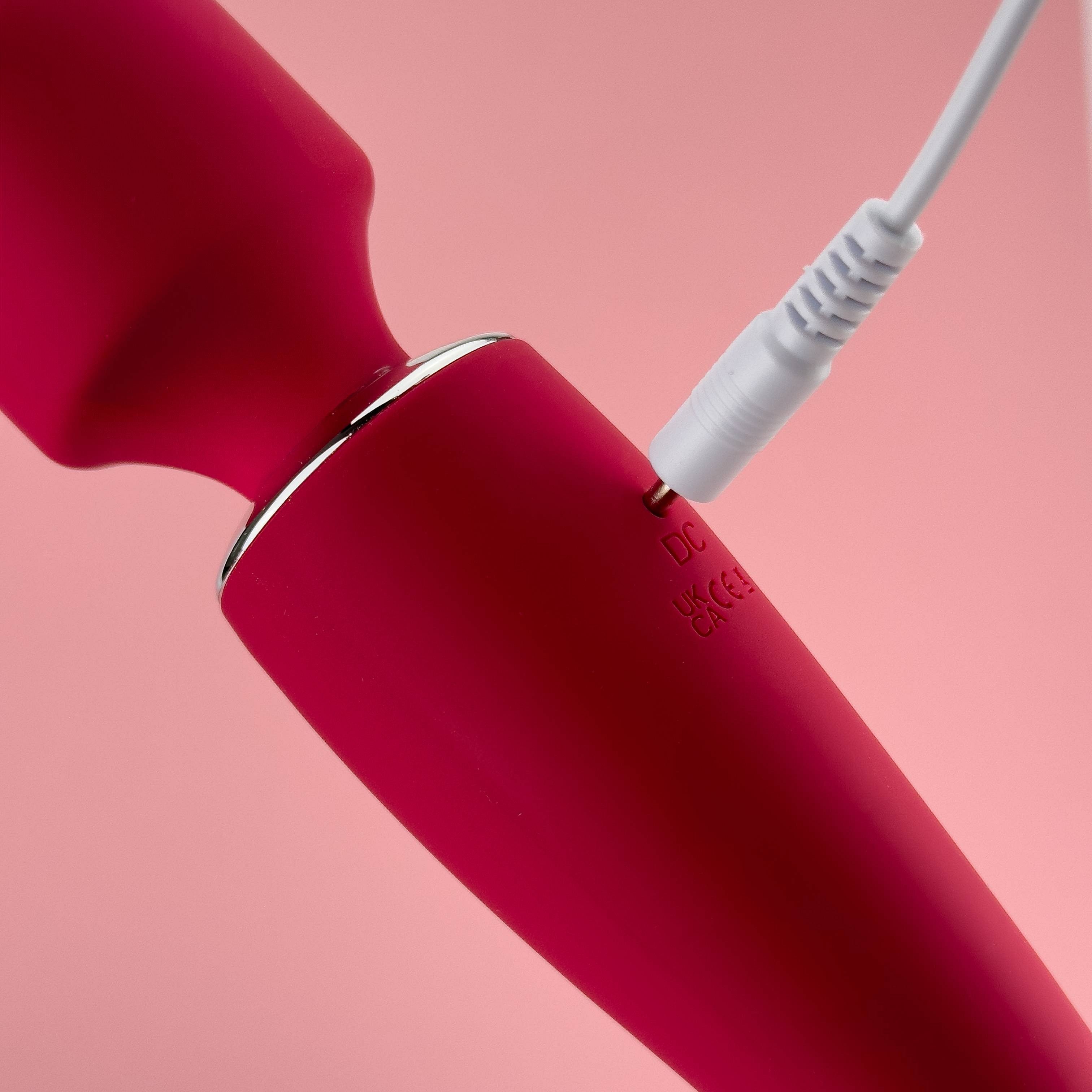 Pleasureflow Aria Sucking Wand Vibrator product image 6